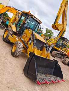 รถตักล้อยางมือสอง Caterpillar 420F/420 ได้รับการรับรองมาตรฐาน CE พร้อมมอเตอร์ปั๊มลูกปืน รับน้ำหนักได้ 7 ตัน เครื่องยนต์ดีเซล Cummins - Product Image 4