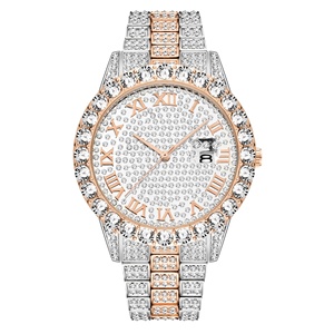 Montres en diamant pour <span class=keywords><strong>femme</strong></span> uniques de luxe pour <span class=keywords><strong>femme</strong></span> <span class=keywords><strong>Montre</strong></span> ronde en argent pour <span class=keywords><strong>femme</strong></span> Cadran de marque personnalisé Montres-bracelets à <span class=keywords><strong>quartz</strong></span> de luxe en zircon glacé - Product Image 1