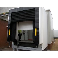 Abri de quai gonflable SG.AIR en panneaux sandwich Cordura pour environnements à température contrôlée, marque PEDANE SRL, taille W3600mm X
