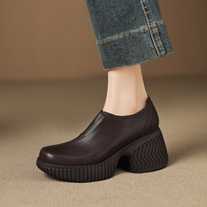 Botas de Moda con Tacón Grueso, Estilo Europeo Americano Retro, Parte Superior de Cuero Genuino, Suela de Esponja y Diseño de Tobillo Bajo - Product Image 4