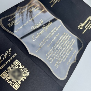 Elegante Tarjeta de Invitación de Boda Negra con Estampado en Dorado, Forma Irregular, Diseño Personalizado para Detalles de la Ceremonia - Product Image 2