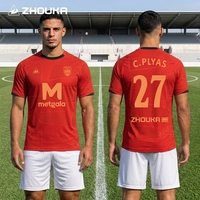 Expédition rapide, tissu jacquard, maillot de football, logo personnalisé, prêt à être expédié, maillot de football respirant en polyester, uniforme de football, vente en gros