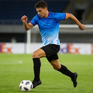 Nouvelle conception, tenue de football personnalisée pour hommes, maillot de football, maillot personnalisé, ensemble de football F05 - Product Image 6