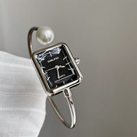 Montre bracelet en perles carrées de haute qualité pour femmes, bijoux de luxe tendance, montre à quartz