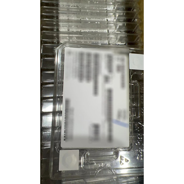 7.68TB Enterprise-grade U.2 NVMe SSD, PCIe 4.0 X4, 96-layer 3D TLC, 1DWPD Durability, Standard Model of the D7-P5500 Series