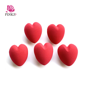 Libre de látex suave antialérgico corazón belleza esponja cosmética licuadora hidrófilo 3D maquillaje mezcla - Product Image 1