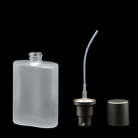 Parfum de voyage givré bouchon à vis d'origine parfum chimique vide 30ml 50ml 100ml flacon pulvérisateur personnalisé sexy avec bec verseur