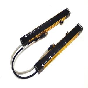 Cortina de Luz de Seguridad PLC F3SJ-A, Emisor de 24VDC, Resolución de 14-55 mm - Product Image 1