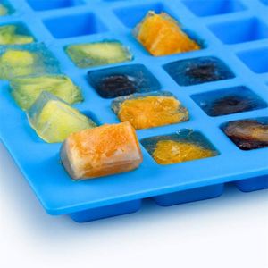 Moule en silicone commercial à 126 cavités pour bonbons, chocolats et bonbons gélifiés personnalisés - Product Image 4