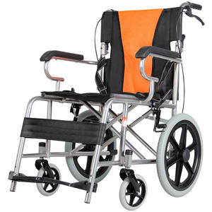 Fauteuil roulant manuel standard en acier pliable, fauteuil roulant de transport, pneu PU de roue arrière de 12 pouces - Product Image 4