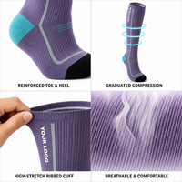 Chaussettes de compression sur mesure OEM, douces, à compression graduée, hauteur genou, pour la course à pied, l'athlétisme, la randonnée, chaussettes de compression pour hommes