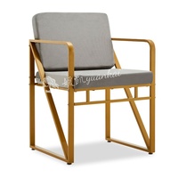 Boutique de beauté de luxe légère populaire dédiée table de manucure de chaise simple de type amour table de manucure