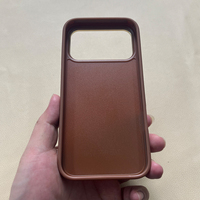 Casing iPhone 18 Pro Max dari Kulit Berlubang Pc+tpu, Bingkai Lensa Logam, Permukaan Melengkung, Pelindung Ponsel