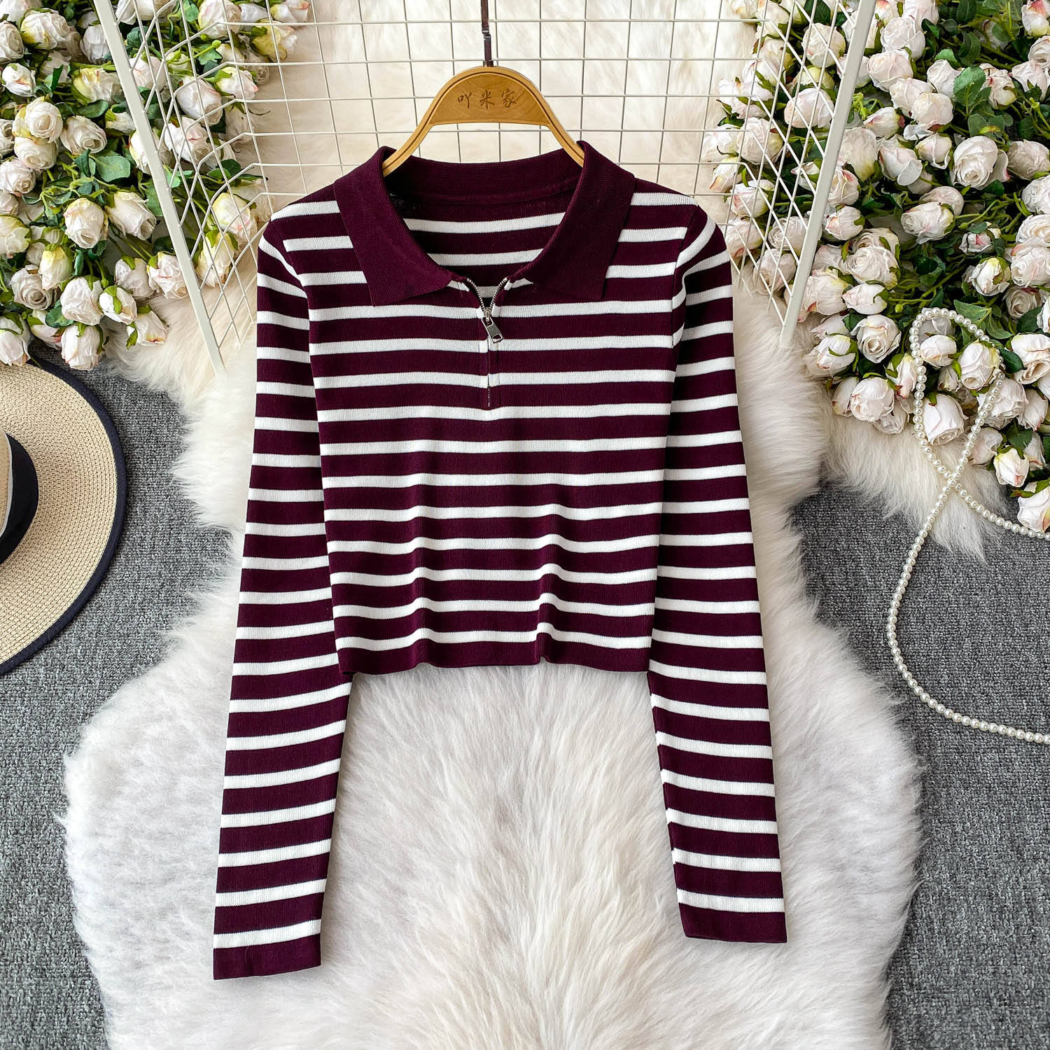 สีม่วงเข้ม