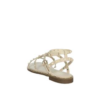 Sandalo piatto beige da ragazza Patrizia Pepe J3717.02 con dettagli a borchie e cinturini - Product Image 2