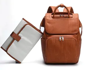 프리미엄 pu 가죽 기저귀 가방 배낭 세련된 디자인 사용자 정의 메신저 가방 엄마 다기능 갈색 USB 아기 기저귀 가방