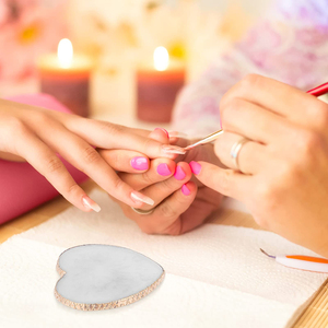 Paleta de Resina en Forma de Corazón para Arte de Uñas, Bandeja de Muestras de Esmalte en Gel DIY - Product Image 6