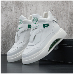 Nuovo arrivo <span class=keywords><strong>Sneakers</strong></span> Casual alte da <span class=keywords><strong>uomo</strong></span> Trendy con cuscino d'aria scarpe da basket con <span class=keywords><strong>tacco</strong></span> nascosto traspirante in Mesh bianco - Product Image 4