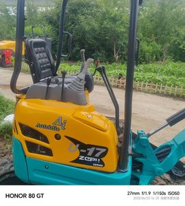 รถขุดขนาดเล็ก U17 ปี 2023 สภาพดี น้ำหนัก 1.5 ตัน รถขุดตีนตะขาบมือสอง ประสิทธิภาพดีจากญี่ปุ่น - Product Image 2