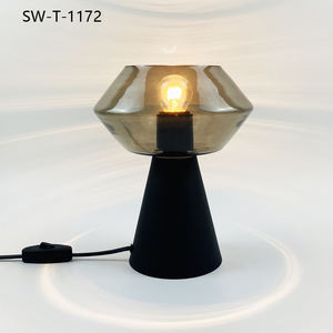 Moderna lampada da tavolo Nordic Led Bar ristorante Hotel in metallo lampada da scrivania design lampada da tavolo a Led per comodino sala lettura - Product Image 6