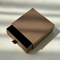 Boîte à bijoux artisanale avec anneau de traction pour boucles d'oreilles, colliers et bracelets – Coffret cadeau de luxe pour bijoux – Boîte de rangement en papier couleur unie
