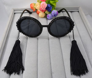 Lunettes de soleil Vintage pour femmes, en forme ronde, amusantes, avec chaîne et pompon, personnalisées, nouvelle collection, - Product Image 3