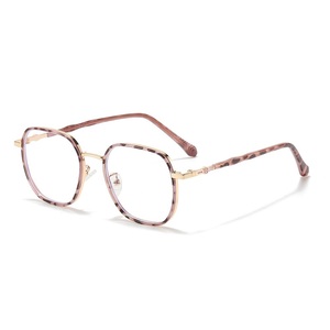 Nuevo artículo de moda, montura de <span class=keywords><strong>gafas</strong></span> de metal+TR, <span class=keywords><strong>gafas</strong></span> anti <span class=keywords><strong>luz</strong></span> <span class=keywords><strong>azul</strong></span>, <span class=keywords><strong>gafas</strong></span> para miopía con ajuste, entrega rápida - Product Image 6