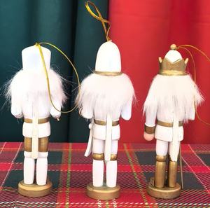 Ensemble de <span class=keywords><strong>Casse</strong></span>-Noisettes en Bois Fait Main de 12,5 cm pour les Fournitures de Fête de Noël et les Décorations d'Arbre Thème Festive des Fêtes - Product Image 2