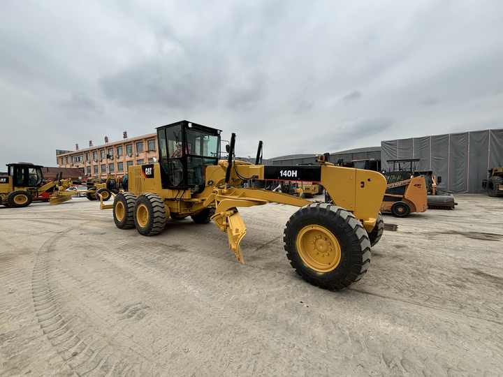 2013 Cat 120M VHP Plus Niveleuse Motor Grader | Ritchie Bros. Auctioneers