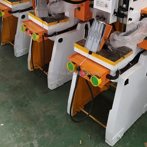 Machine <span class=keywords><strong>de</strong></span> fabrication <span class=keywords><strong>de</strong></span> fenêtres en aluminium robuste CE, capable <span class=keywords><strong>de</strong></span> poinçonner avec une presse mécanique <span class=keywords><strong>de</strong></span> 16/25/40T - Product Image 4