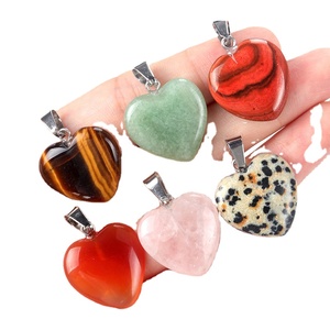 <span class=keywords><strong>Pierre</strong></span> de méditation en forme de goutte d'eau, <span class=keywords><strong>pierre</strong></span> précieuse de guérison en cristal sculptée avec technique de gravure - Product Image 4