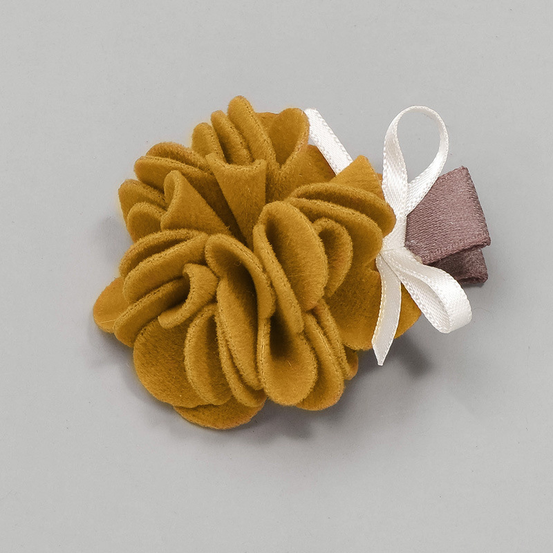 Mc1612 turmeric cashmere flower