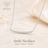 Collier minimaliste en argent sterling plaqué or 18 carats avec pendentif en moissanite certifié VVS1 GRA pour femme, idéal pour les fêtes de carnaval