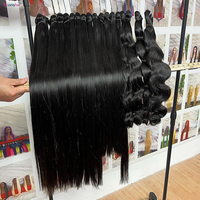 Paquets de cheveux brésiliens bruts, tissage de paquets de cheveux vierges à cuticule alignée, extension de cheveux humains doublement étirée bon marché, vente en gros