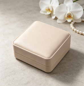 Elegant Square PU Leather Jewelry <b>Box</b> Travel Jewelry Storage Organizer Case <b>for</b> Rings Earrings <b>Necklaces</b> <b>Gift</b> Present Packaging - Product Image 4