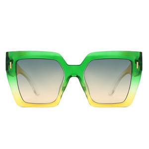 Luma - Occhiali da Sole Quadrati Chic da Donna con Montatura Piatta alla Moda - Product Image 3