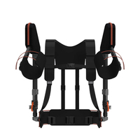 Exosquelette robotisé de stockage d'énergie pour les membres supérieurs, utilisé pour soulever des objets lourds pendant une longue durée afin de réduire la charge de travail des ouvriers