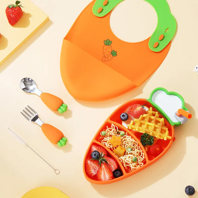 Friendly cartoon carrot silicone kids plate suction baby spoon set tableware