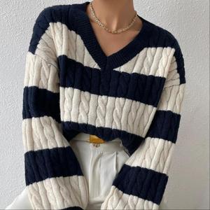 Dames casual herfstmode trui met lange mouwen, V-hals, zwart-witte strepen, kleurblok, kabelgebreide kasjmierwol - Product Image 5