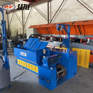 Machine en acier de tréfilage de réservoir d'eau avec l'<span class=keywords><strong>enrouleur</strong></span> de fil de bobineuse de bobine - Product Image 5