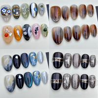 Vente en gros Nouvelle Arrivée Ongles en gel faits main de luxe, forme œil de chat, carrés et amande, avec gemmes 3D et diamants, peints à la main, de haute qualité, avec boîte