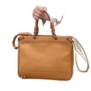 Supplier high quality new luxury leather handbag vegetated cowhide shoulder bag