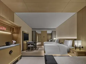 Ensemble de meubles de chambre d'hôtel de luxe sur mesure moderne avec construction écologique pour usage commercial - Product Image 1