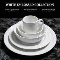 Service de vaisselle en porcelaine blanche à bord ondulé gaufré, durable et élégant, assiettes, bols, tasses pour la maison, le restaurant et les mariages