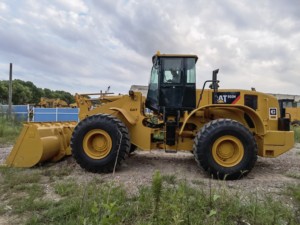 รถตักล้อยาง CAT 950H มือสองจากญี่ปุ่น ชั่วโมงการทำงานต่ำ สีเดิม อะไหล่เดิม มีสินค้าในสต็อก สภาพใช้งานได้ดี - Product Image 5