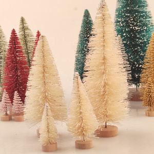 Pohon Natal Mini Sisal Snow Frost dengan Sikat Botol Kayu - Pohon Natal Meja Sempurna untuk Pesta Natal dan Dekorasi Rumah - Product Image 3
