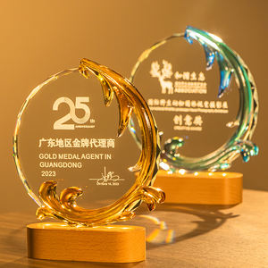 Trofeo creativo personalizado con base de <span class=keywords><strong>haya</strong></span> brillante, trofeo de cristal esmaltado, premio de cristal de gama alta con trofeo de luz - Product Image 5