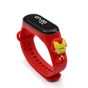Relojes Digitales <span class=keywords><strong>de</strong></span> Silicona LED al por Mayor para Niños con Recordatorio <span class=keywords><strong>Reloj</strong></span> Deportivo <span class=keywords><strong>de</strong></span> Plástico <span class=keywords><strong>de</strong></span> Alta Calidad para Niños 2022 - Product Image 5