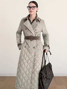 Cappotto Lungo Trapuntato da <span class=keywords><strong>Donna</strong></span> con Colletto a Contrasto in Velluto a Coste Color Latte, Stile Vintage Britannico - Product Image 1