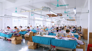 Vestido Midi de Gasa Floral Acuarela para Mujer con Cuello en V, Volantes, Sin Mangas, Asimétrico, Estilo Bohemio con Abertura - Product Image 6